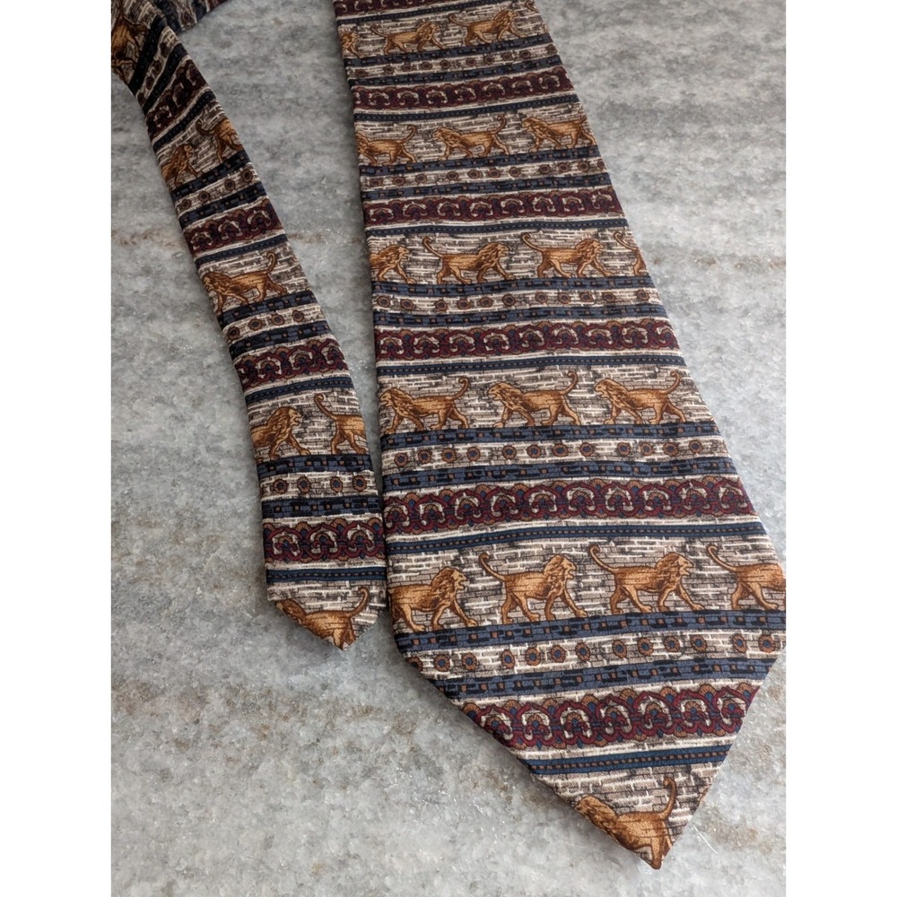 UNICEF United Nations Necktie 56" Men's Tie Silk Made In USA Babylonian Lions